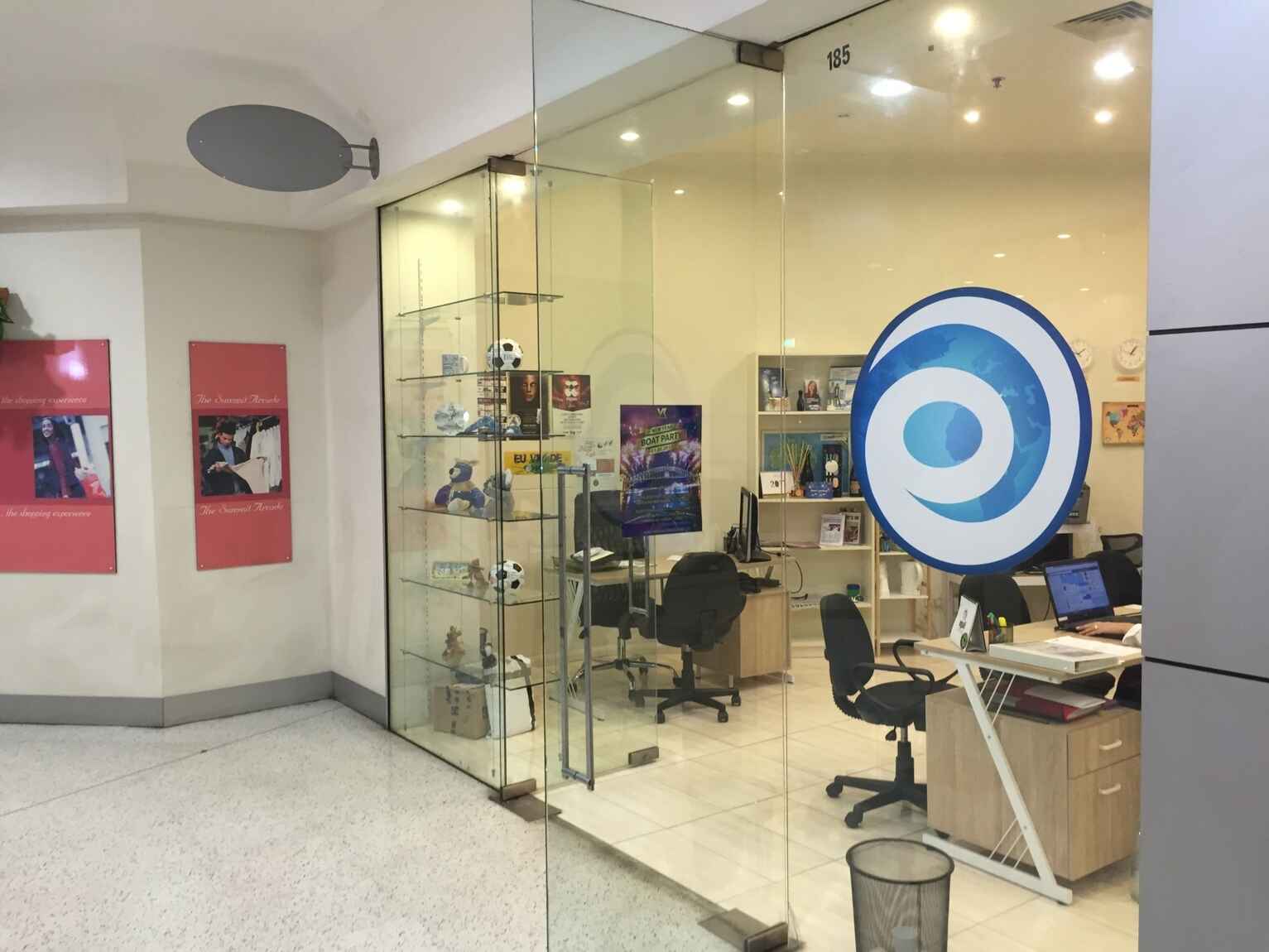 Summit Arcade Shop 185/569  George Street Sydney