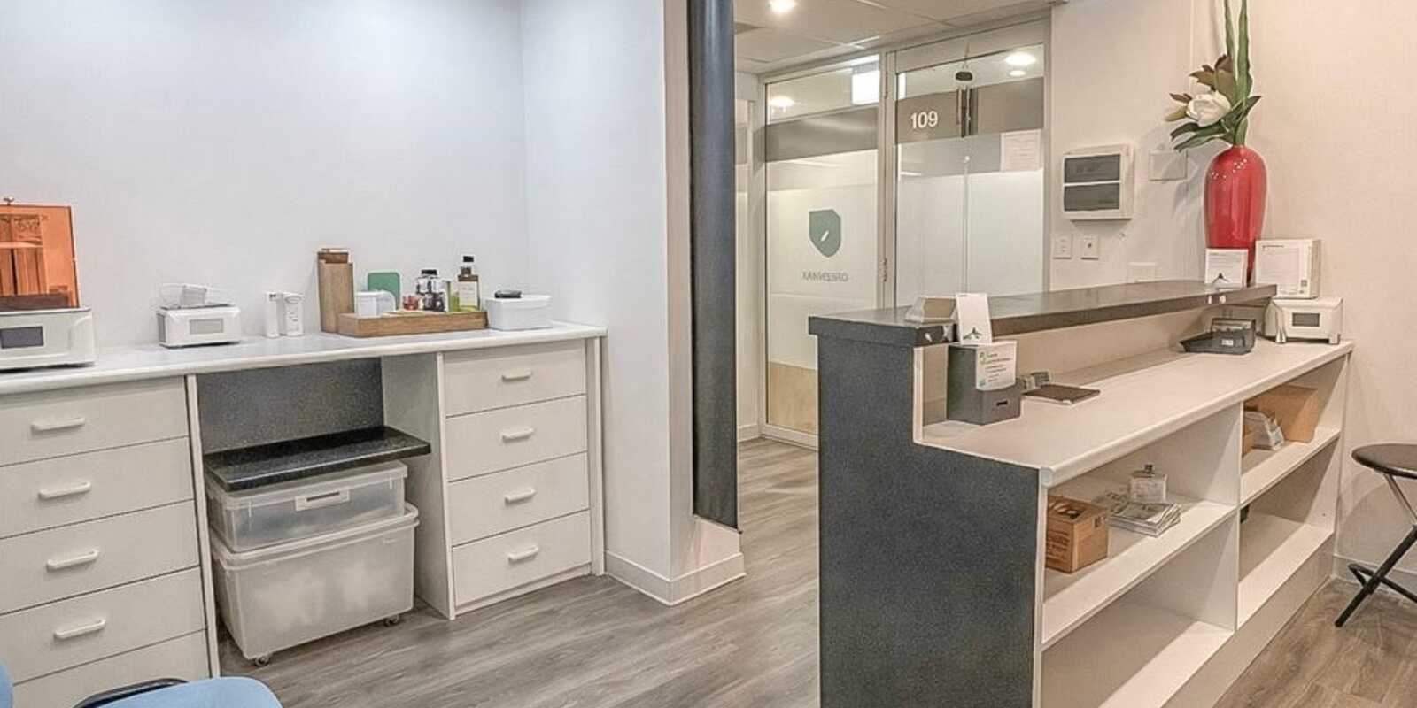 8 & 9/13a Montgomery Street Kogarah