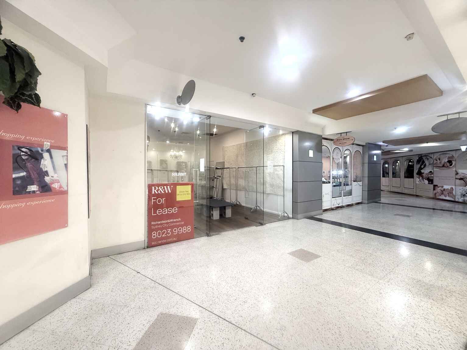 Summit Arcade Shop 185/569  George Street Sydney