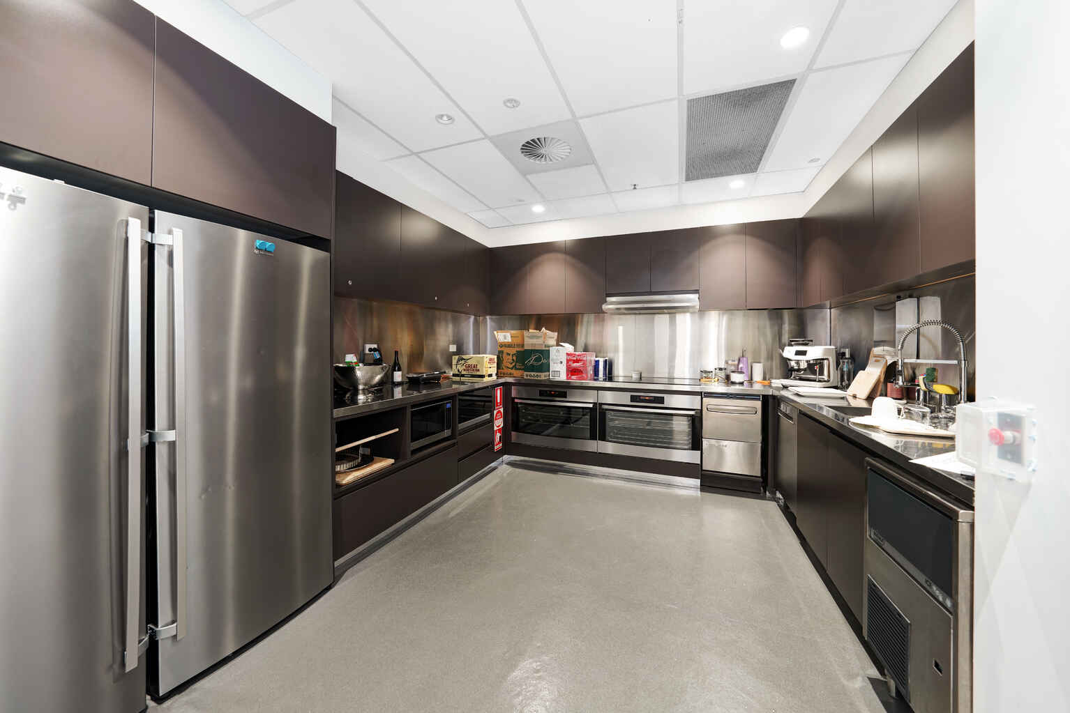 8/2 Barrack Street Sydney