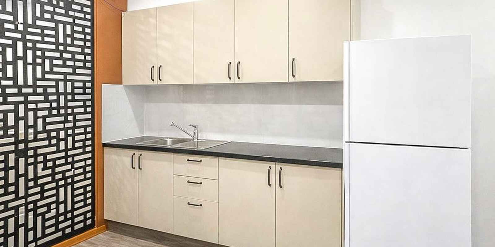 8 & 9/13a Montgomery Street Kogarah
